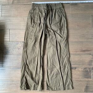 Aritzia Community wide leg flowy pants green